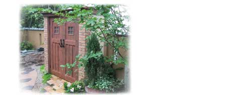 カンナ物置ブラウン設置例